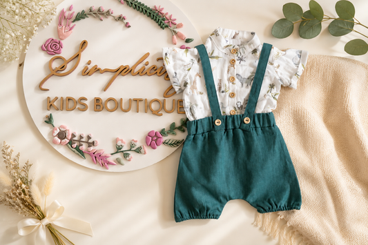 Costum de botez Safari verde