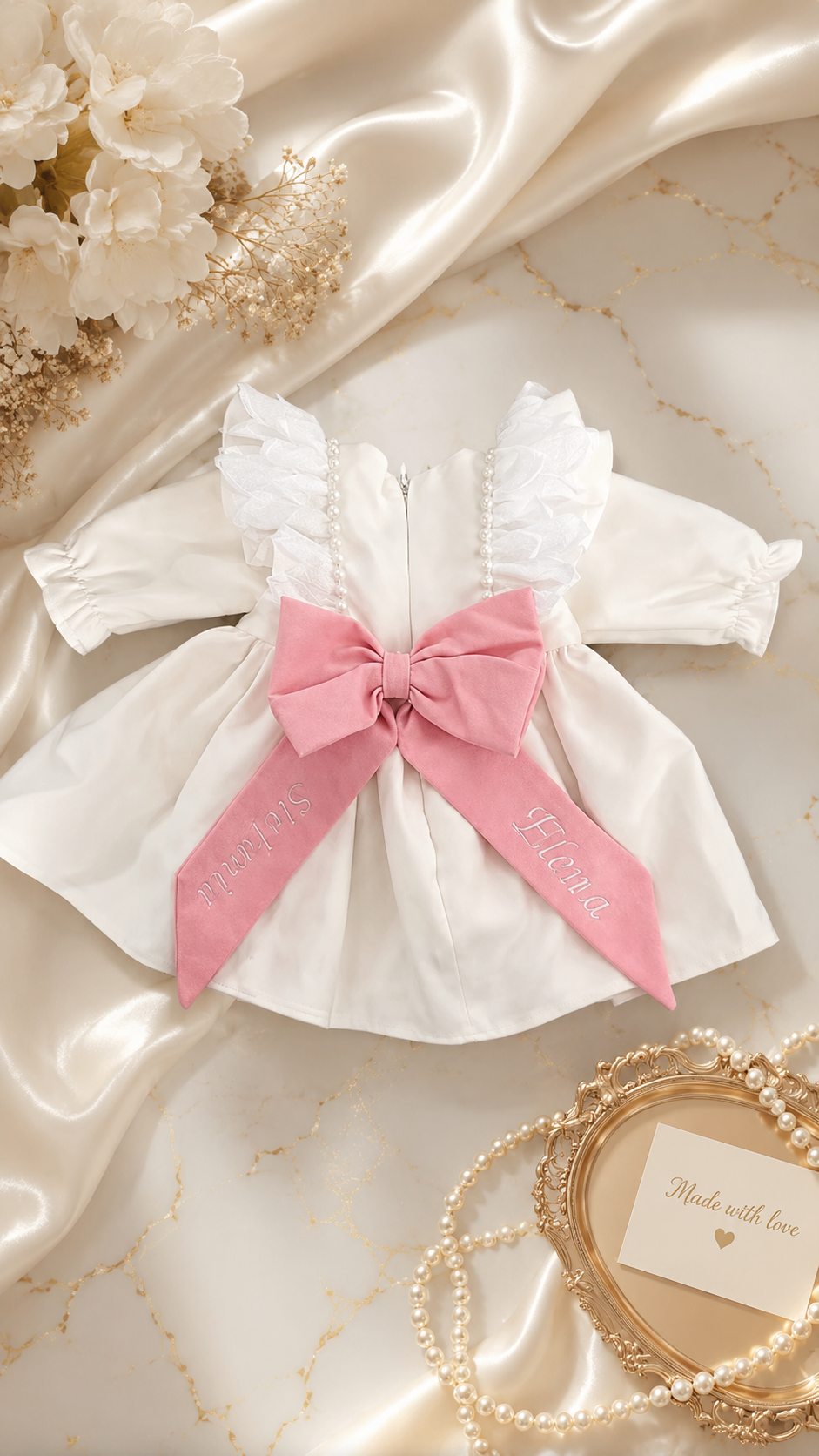 Rochie de botez alba cu funda roz maneca lunga
