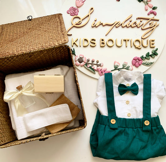 Trusou pentru botez + Costum Green