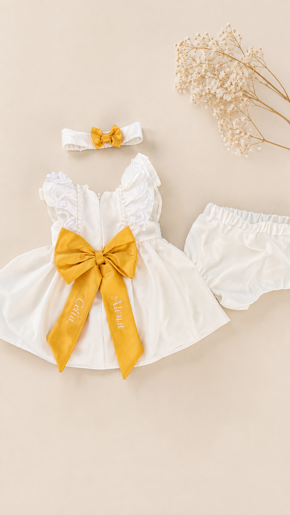 Rochie de botez alba cu funda Galbenă