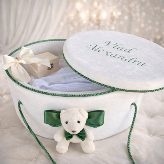 Trusou botez Luxury alb cu verde